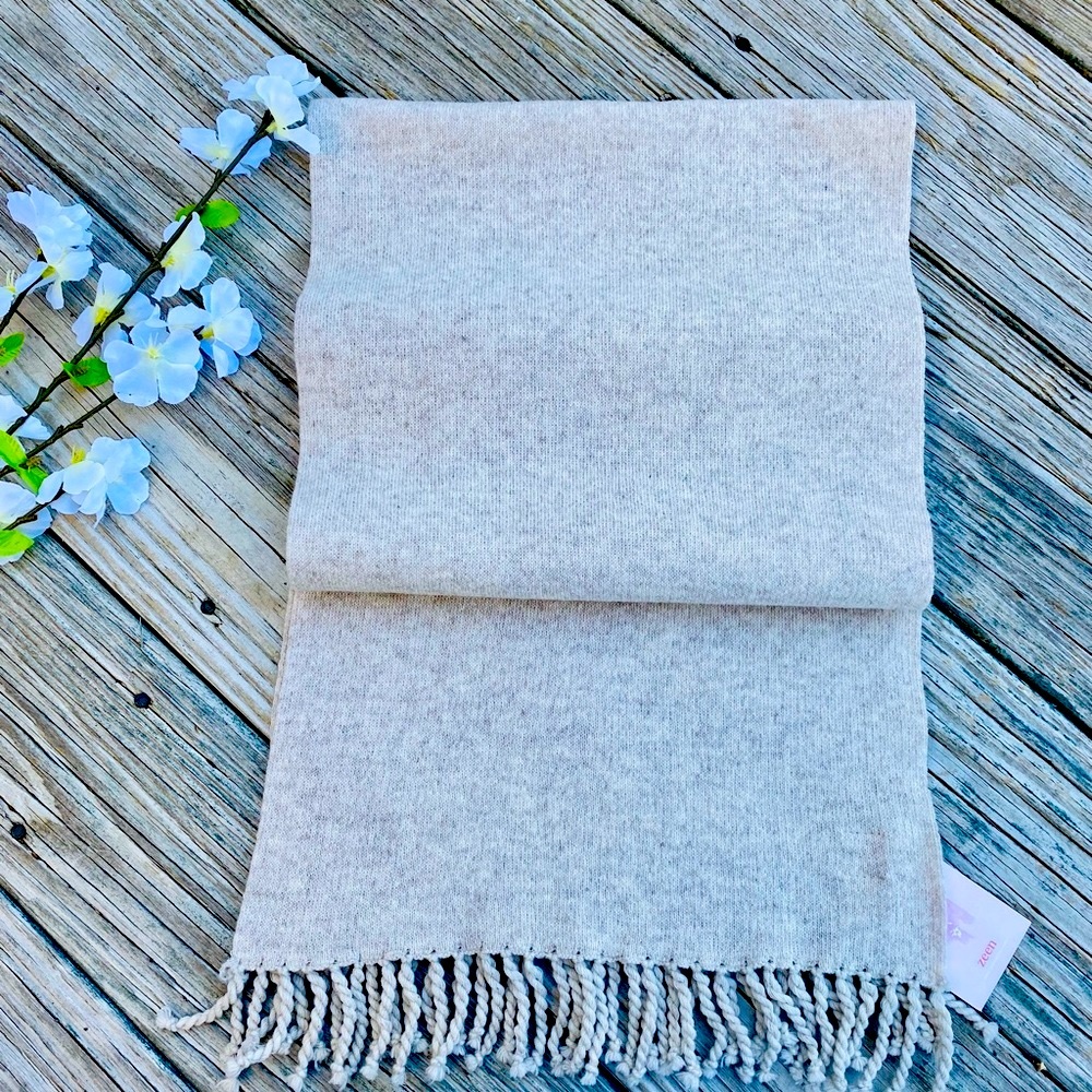 Vintage style - Pure Wool Scarf